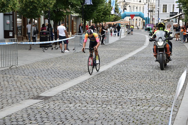 战和反思的 战和反思的